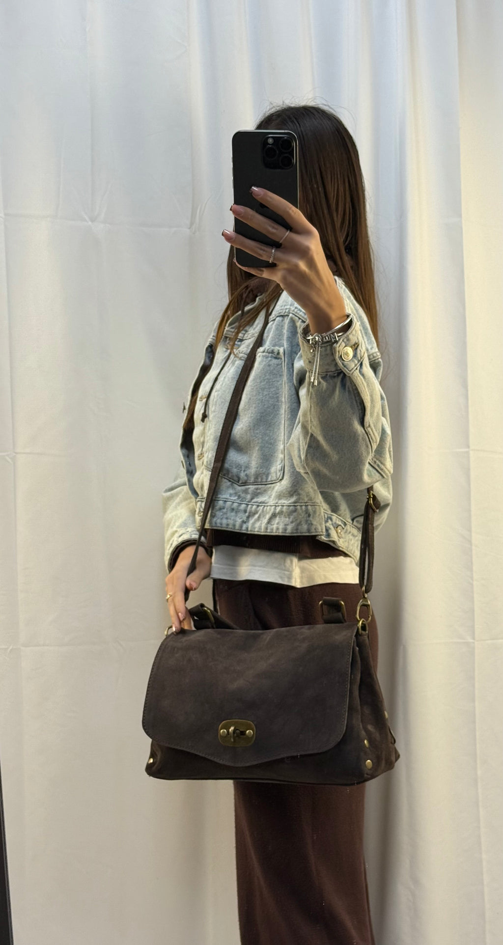 Borsa postina media in vera pelle scamosciata