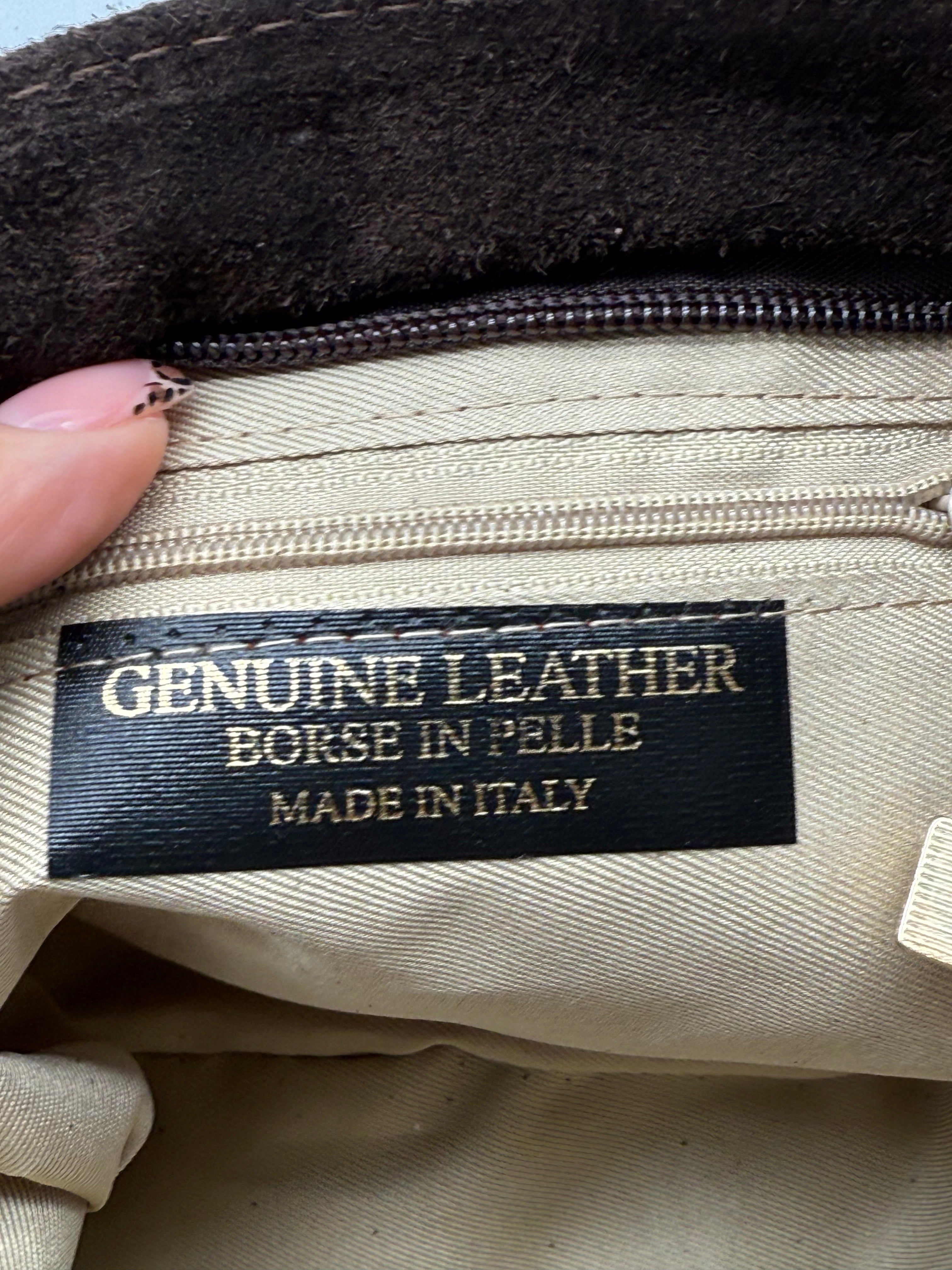 Borsa in vera pelle scamosciata