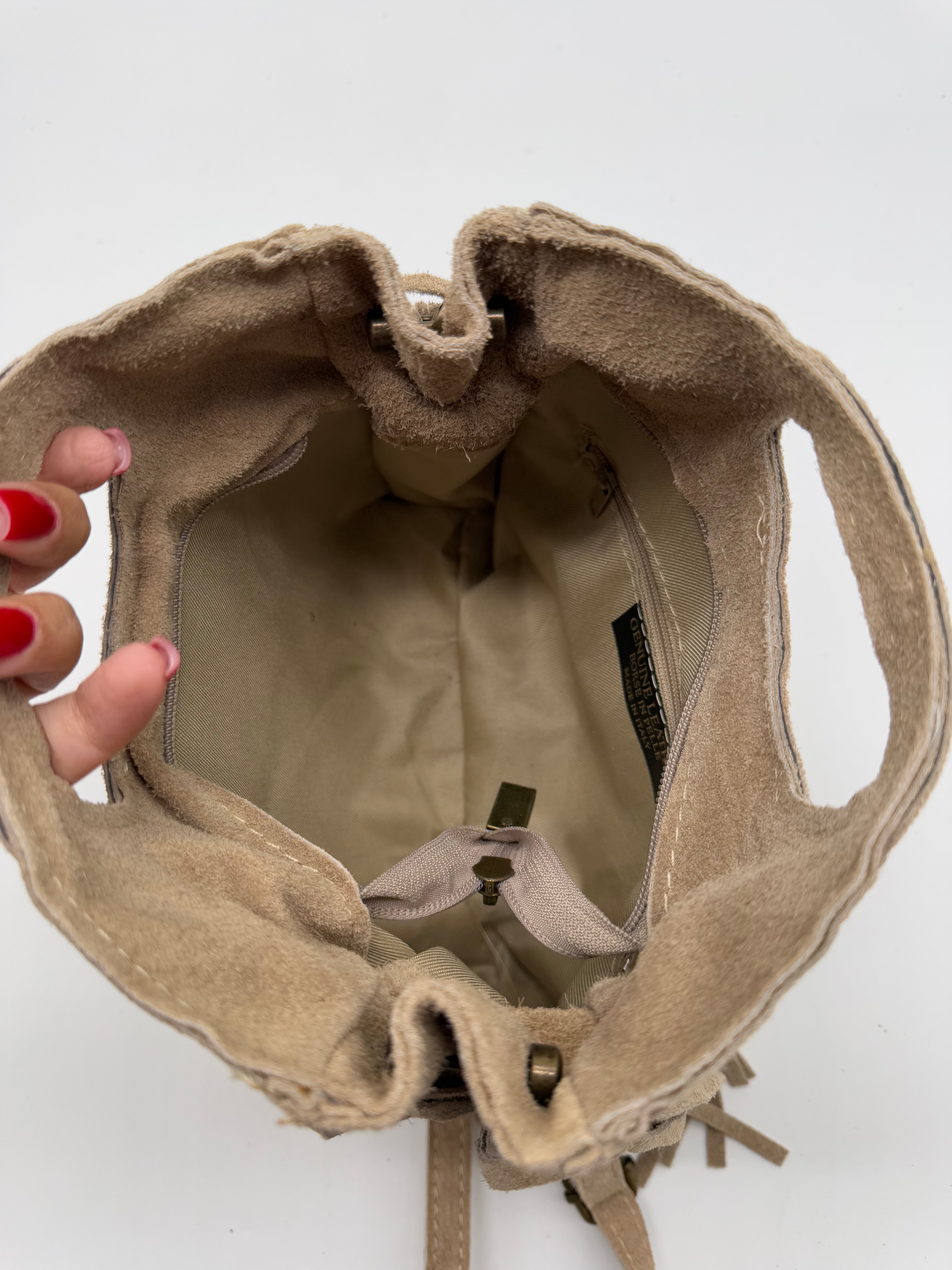 Borsa a Mano con Frange da Donna, Borsa in Camoscio con Frange Laterali, Made in Italy